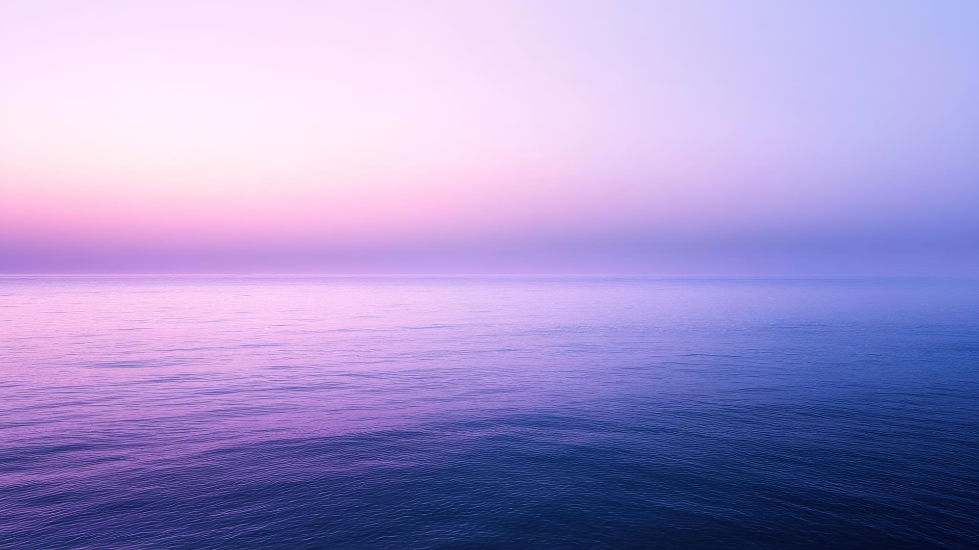 Soothing gradient wallpaper purple 4K with royal purple to soft lavender transition